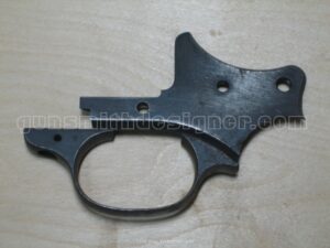 La face externe de la plaque de recouvrement du revolver 1892.