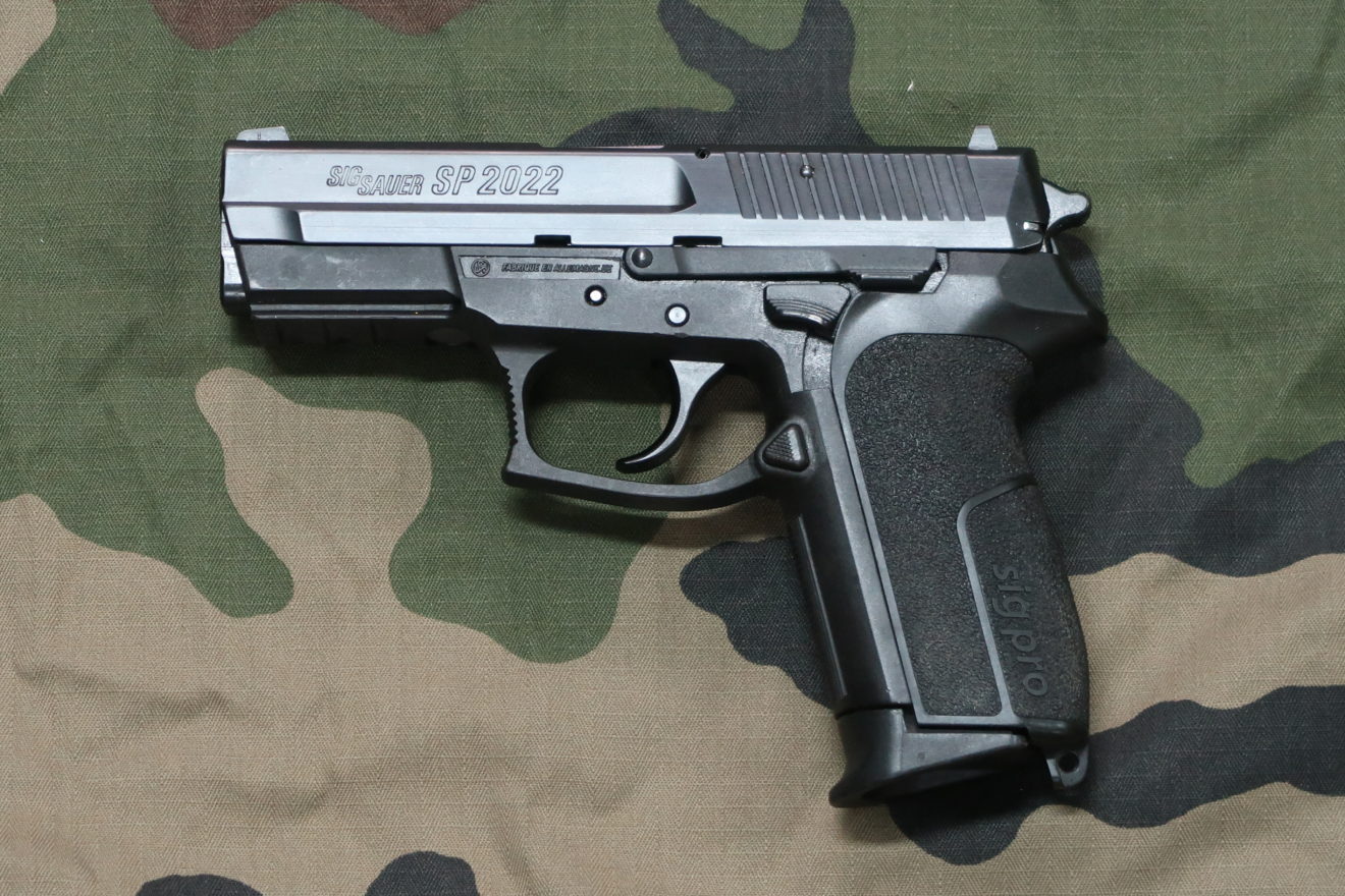 Сп 2022. Sig Sauer Pro sp2022. Пистолет SS SP 2022 боевой. Sig Pro.